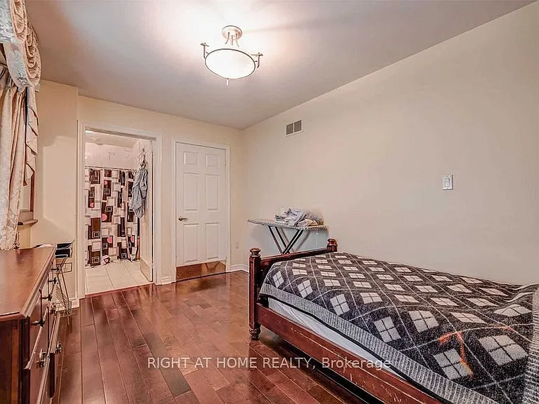 4326 Bridlepath Trl — Photo 15