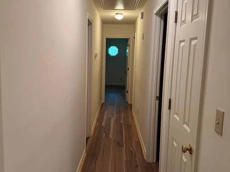 425 Ashlawn Dr — Photo 5