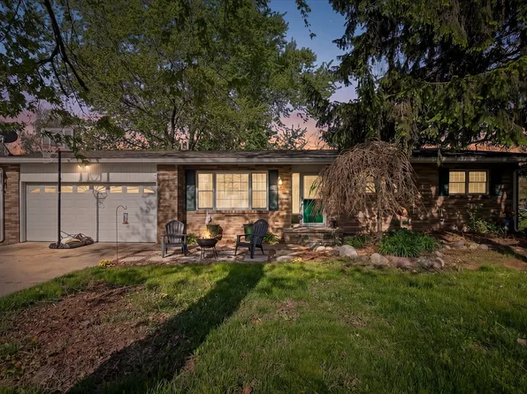 2030 Bauman Rd, Columbus, MI 48063