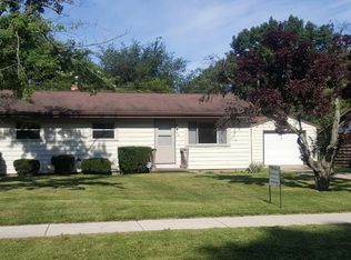 310 Apple St, Coloma, MI 49038