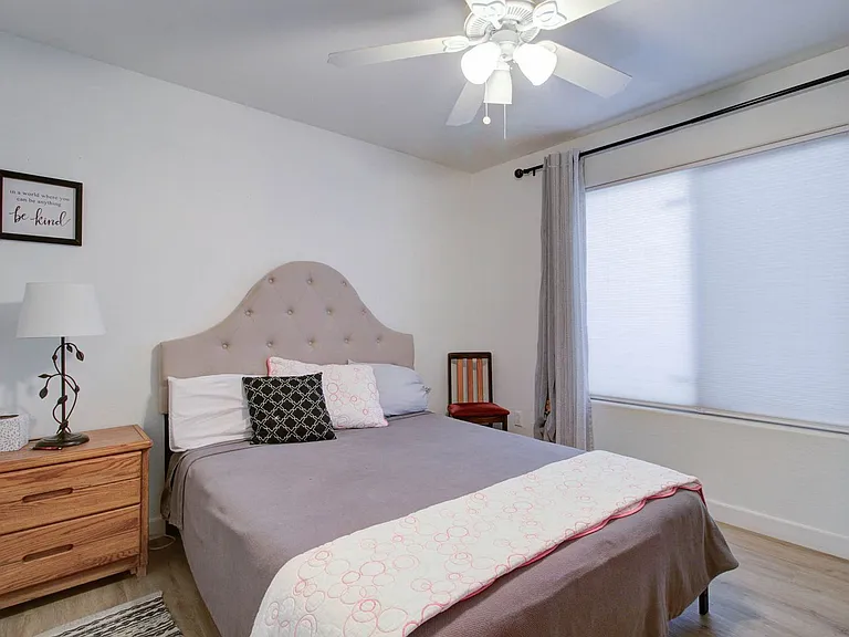 2576 E Brooks St — Photo 36