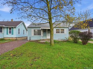 20044 Seminole, Redford, MI 48240