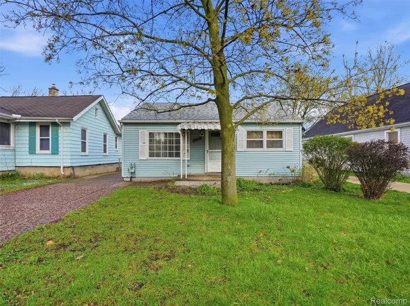 20044 Seminole, Redford, MI 48240