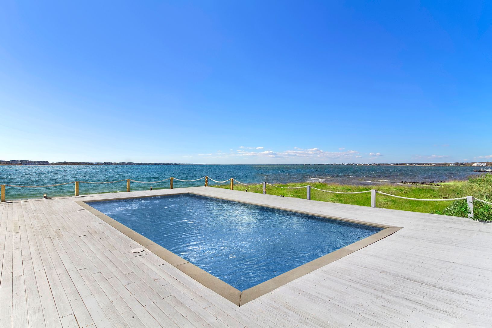  Pool overlooking Moriches Bay