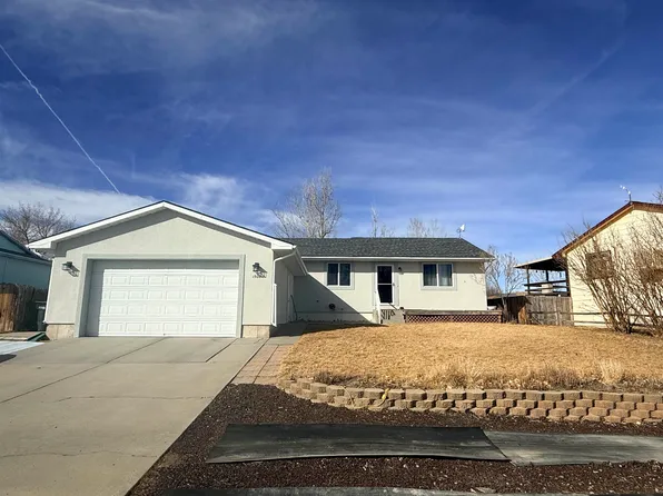 1500 N Riverbend Dr, Green River, WY 82935