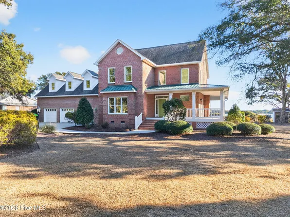 305 Spring Branch Road SW, Supply, NC 28462