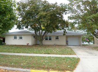 310 McMillen St, Fort Atkinson, WI 53538