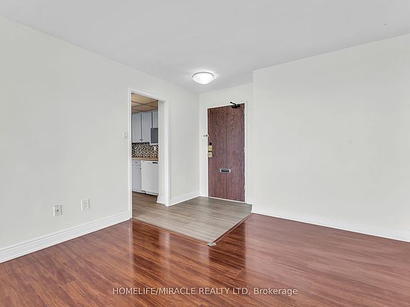 4th image of 20 Forest Manor Rd #1611