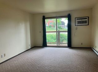 8401-8403 198th Ave #101, Bristol, WI 53104