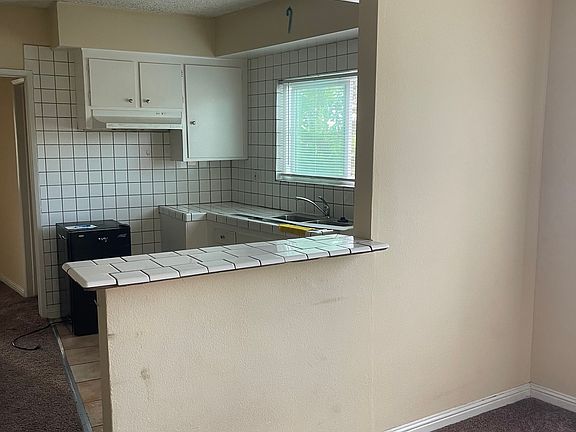 4th image of 11130 Lower Azusa Rd APT 23