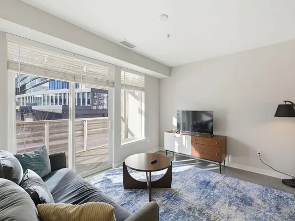 421 E Market St, Indianapolis, IN