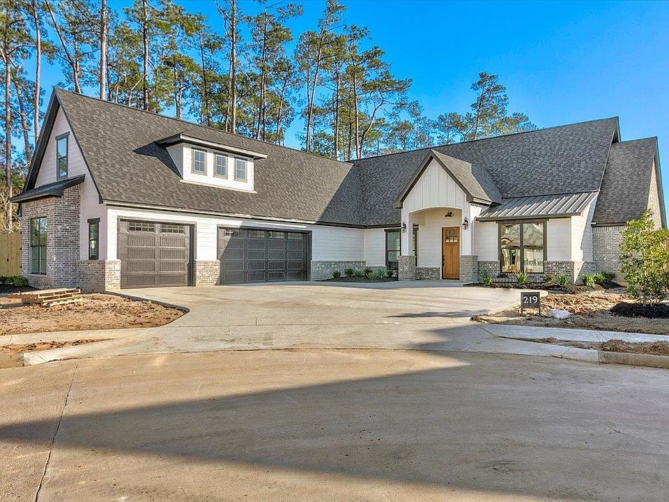 1st image of 219 Pindo Palm Dr