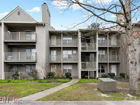 535 Pineland Cir APT 304, Newport News, VA 23608