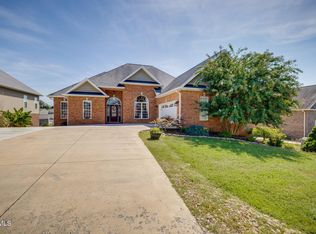 310 Sweetgrass Ln, Jonesborough, TN 37659