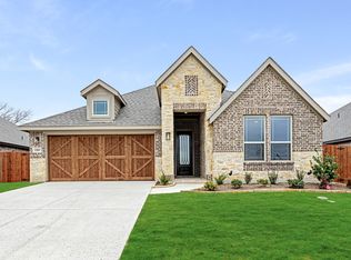 1305 Wrenwood Ct, Red Oak, TX 75154