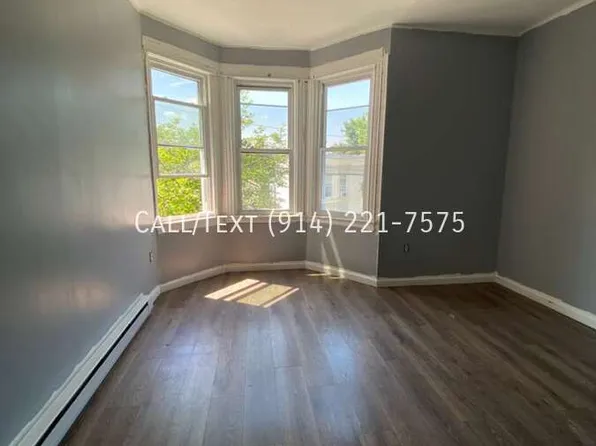 16 Mulberry St Floor 3, Yonkers, NY 10701