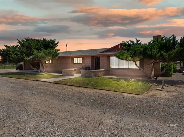 2261 Ferguson Ln, Thatcher, AZ 85552