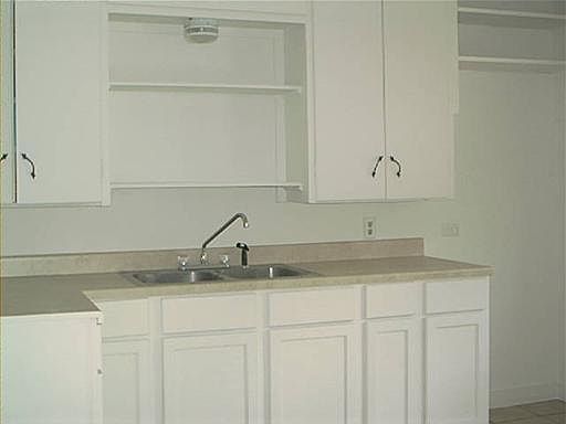 4th image of 2025 CLOWER ST