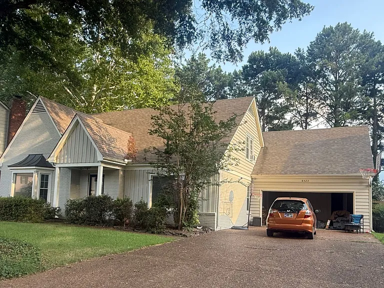 8523 Farmington Cv — Photo 2