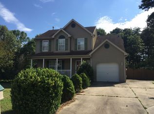 27 Packard Dr, Millville, NJ 08332