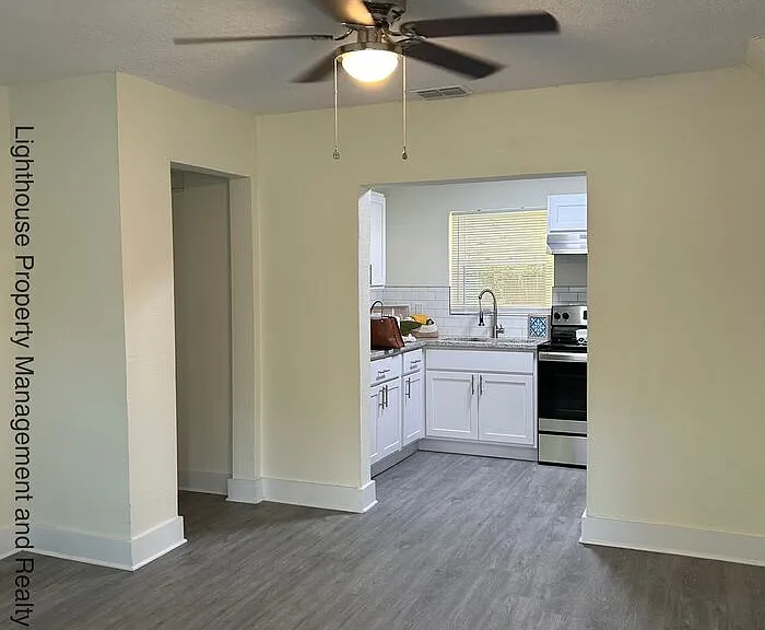 2540 Orchard St — Photo 5