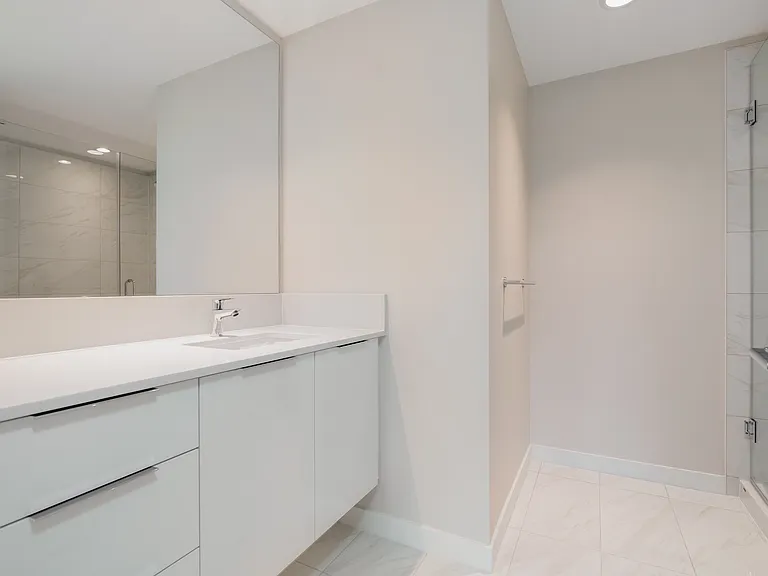 1182 Westwood St — Photo 139