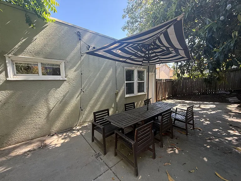 15 Octavia St — Photo 21
