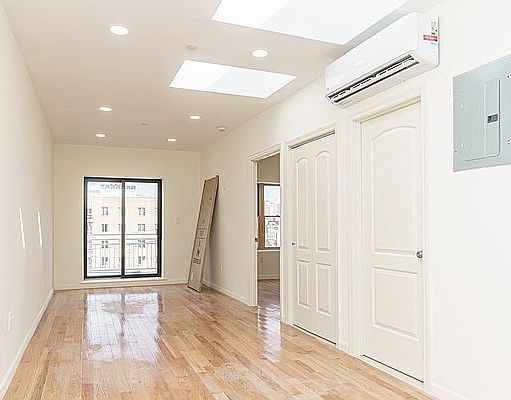 1st image of 2828 W 17th St #4F