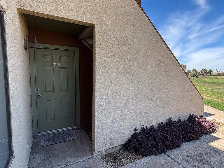 3600 N Hayden Rd #3619 — Photo 2