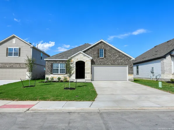105 Beveridge, Seguin, TX 78155