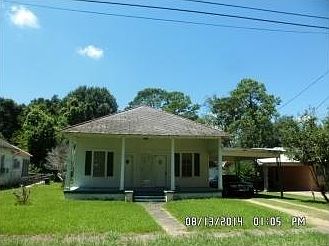 1st image of 104 S Mabel St