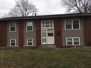 906 Dartmouth Ave, Matteson, IL 60443