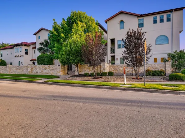 2207 Pasadena Dr APT 1, Austin, TX 78757