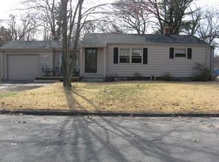 14 Dennis St, Springfield, MA 01118