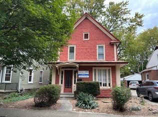704 W Illinois St, Urbana, IL