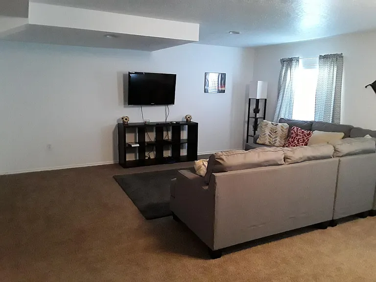 255 W Amanda Lynn Ln — Photo 9
