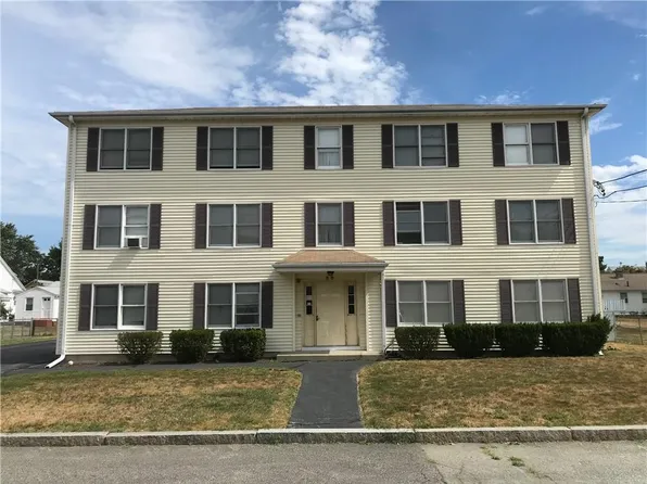 50 Mowry Ave, East Providence, RI 02914