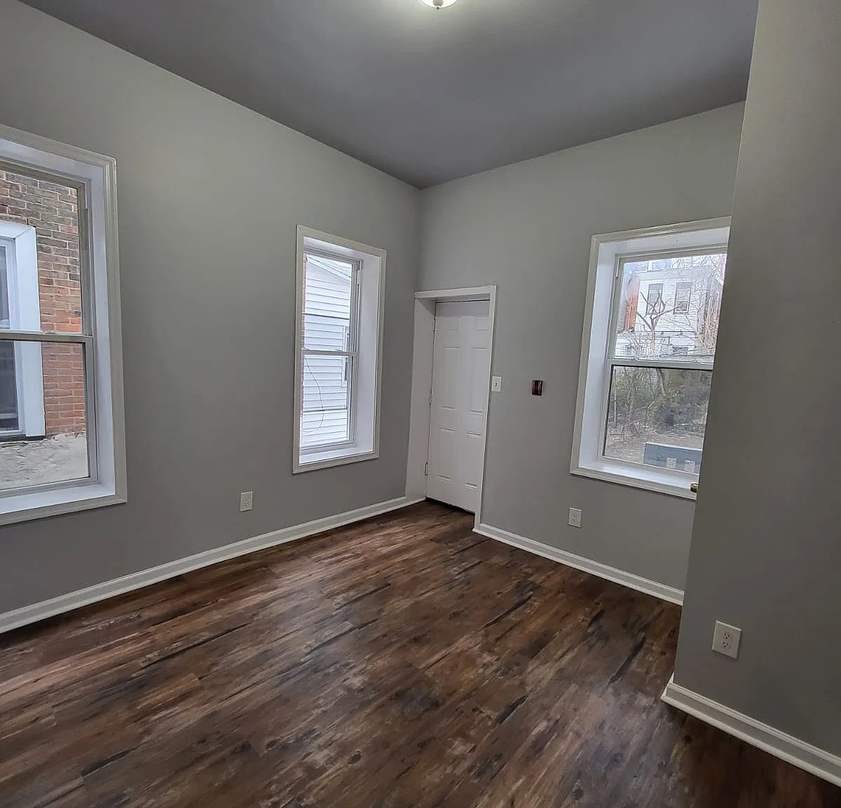 2 bed, 900 sqft, $1,250 — Photo 4