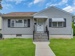 129 Liberty St, Linden, NJ 07036