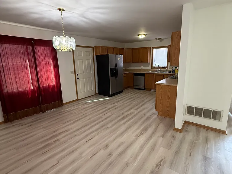 4835 Fremont St — Photo 7