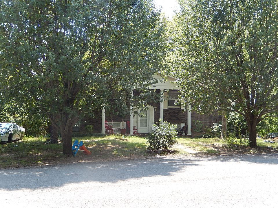 1st image of 50 Hickory Cir