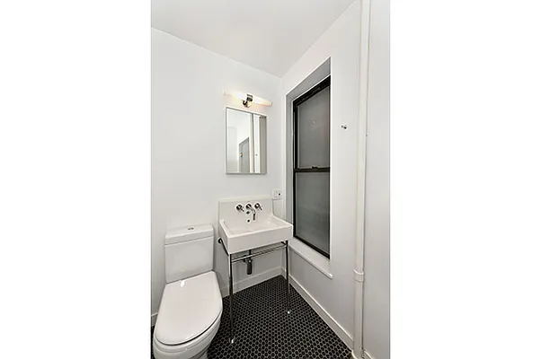 Rented by Aether Property Group | media 12