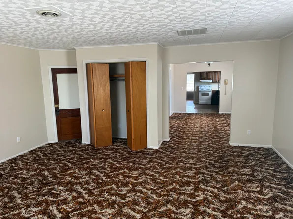 201 Newman St, East Tawas, MI 48730