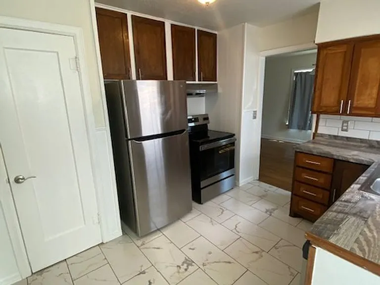 1210 S Hayden St — Photo 8