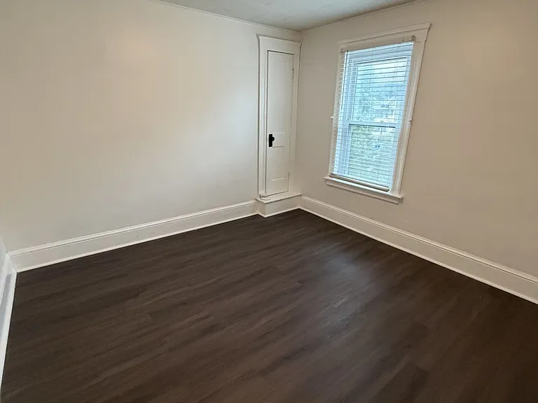 16 Branch Ave #2 — Photo 6