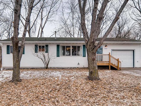 3rd image of 30165 Terryll St