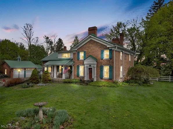 6925 Grafton Rd, Valley City, OH 44280