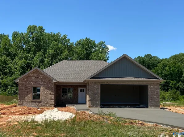 11193 Percy Dr, Tanner, AL 35671