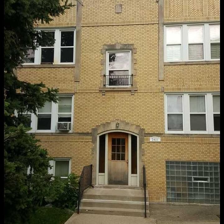 1st image of 2421 N Oak Park Ave APT 2E
