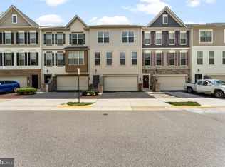 9006 Endicott Pl, Lorton, VA 22079